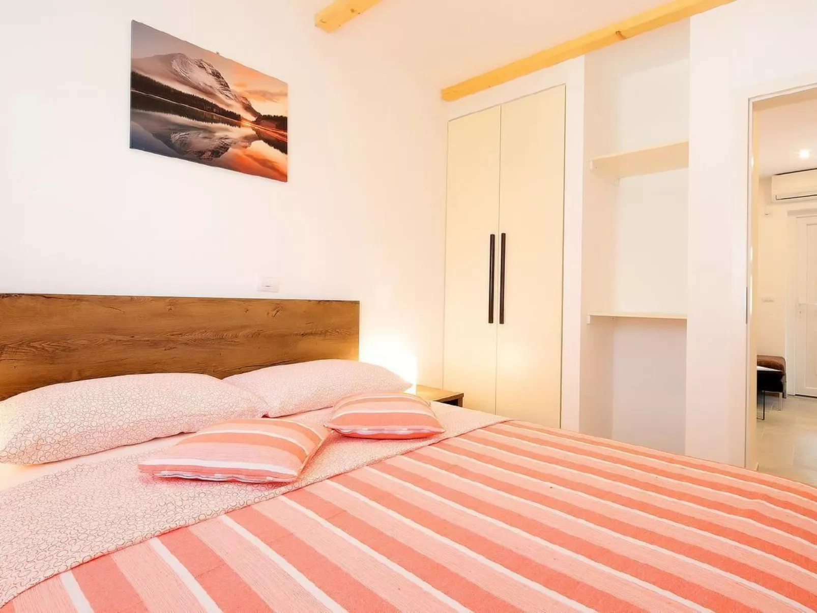 Wohnung in Šilo mit privatem Parkplatz-Binnen