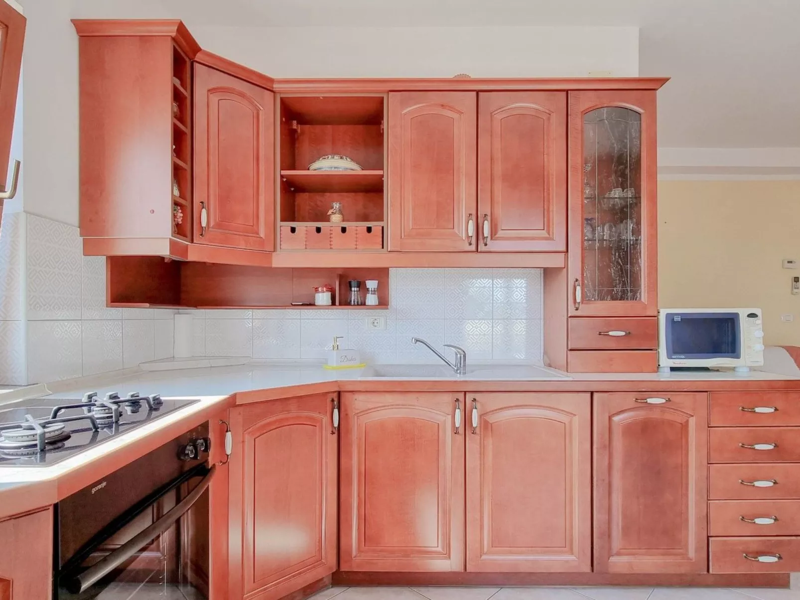 Apartment mit Meerblick für 4 Personen