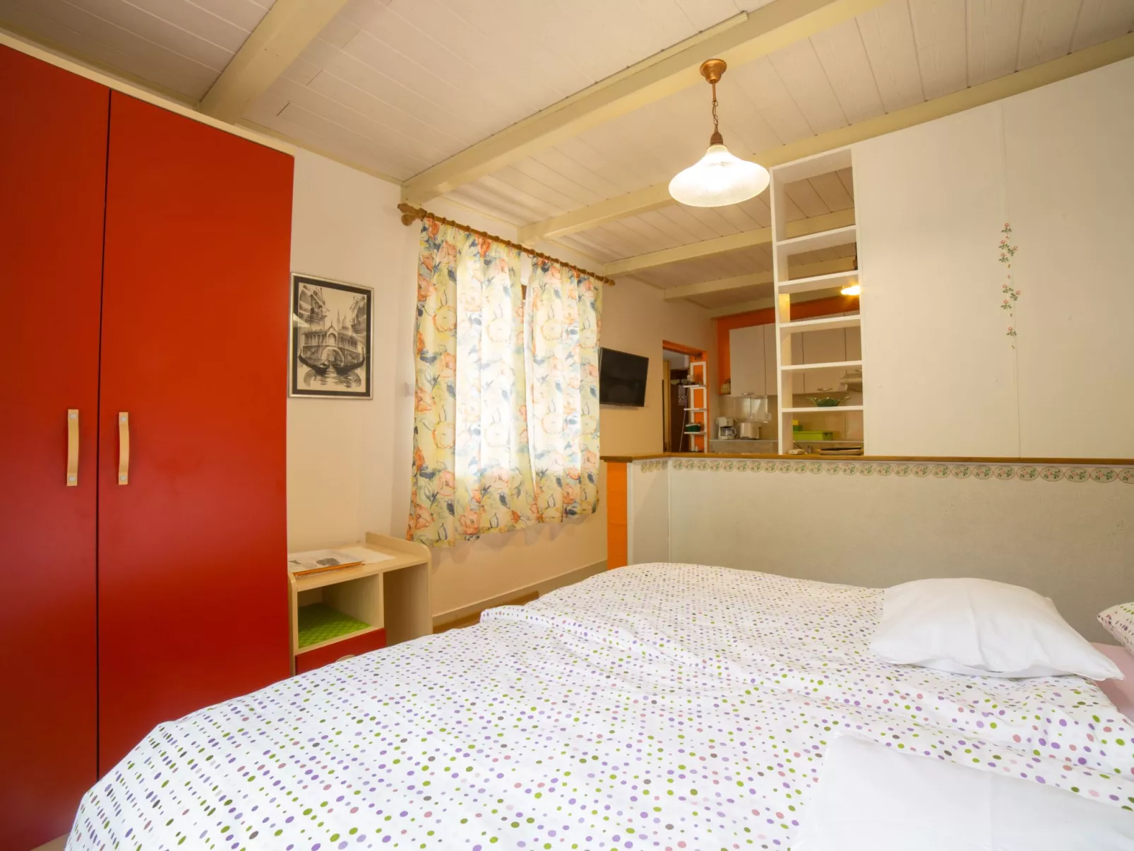 Mit Wasserblick-Binnen