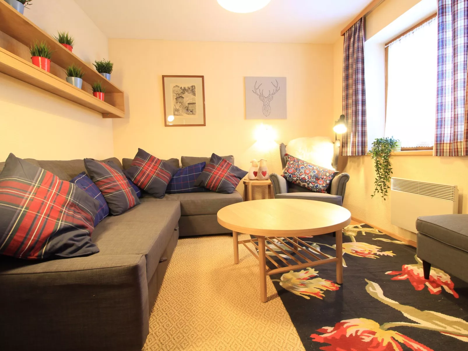 Schwalbennest-Binnen