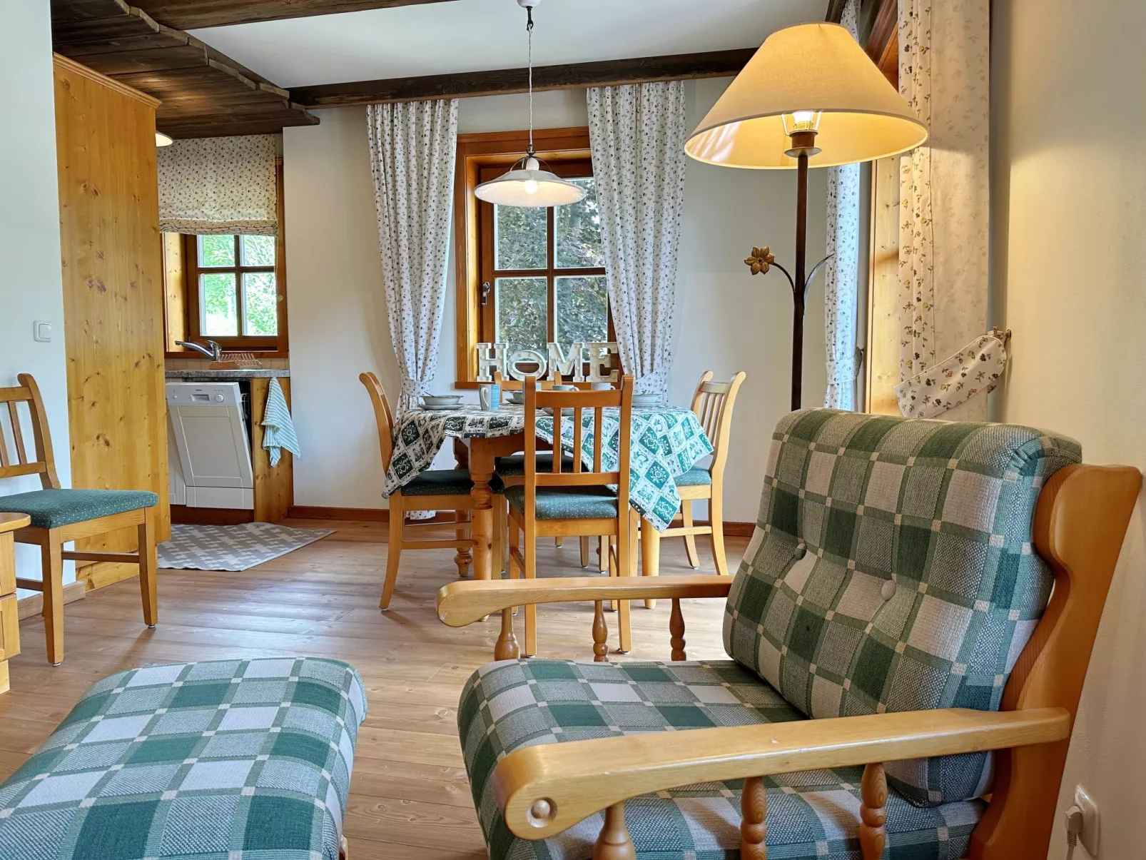 Wasserfal top 2-Binnen