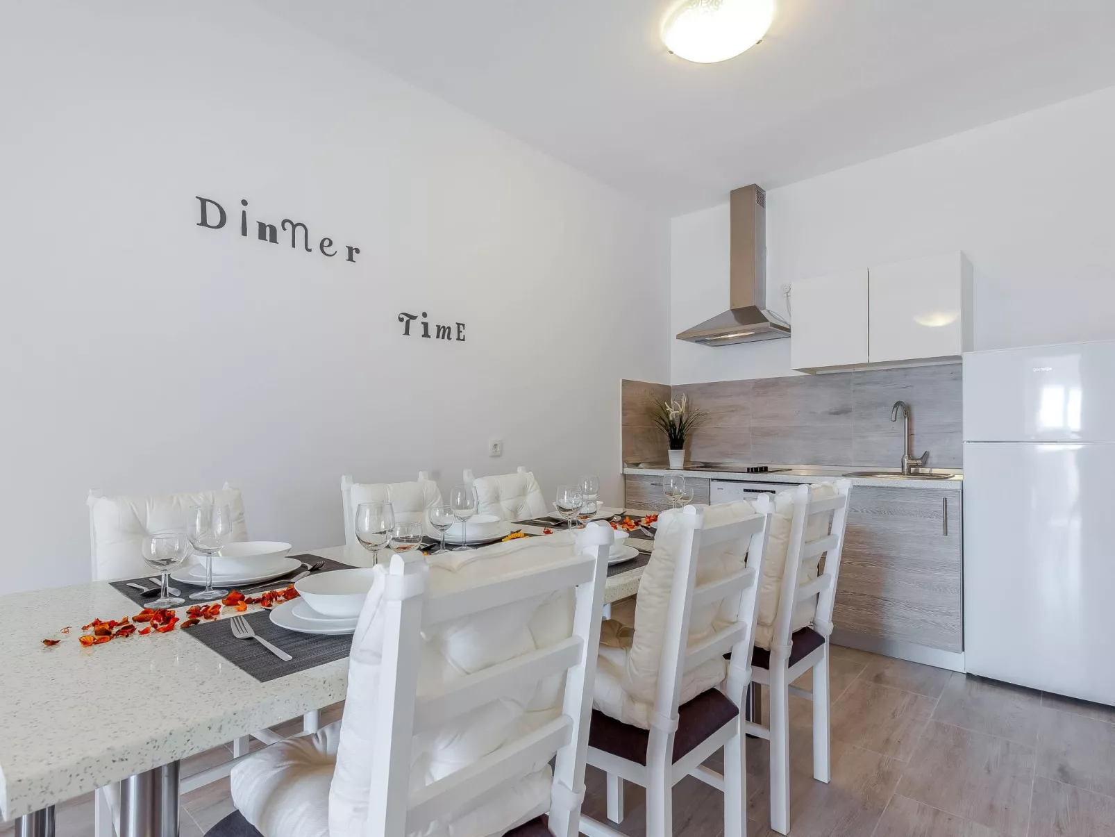 "Vila Veronique1" mit Pool-Binnen