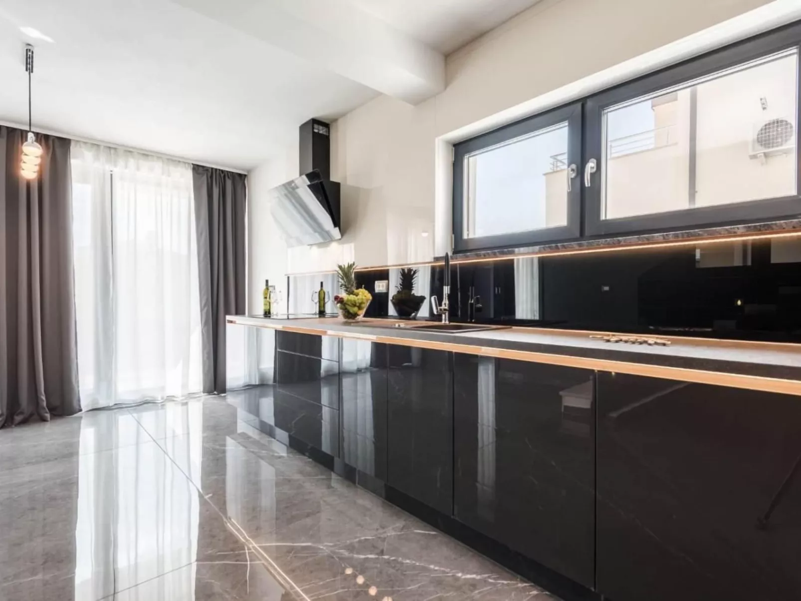 Villa Sandy Bay in Vodice-Image-tags.info