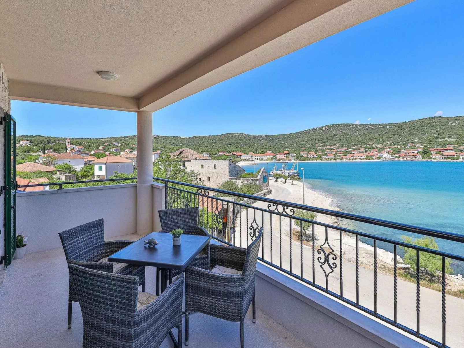 Steinvilla am Strand Nina - EOS CROATIA-Buiten