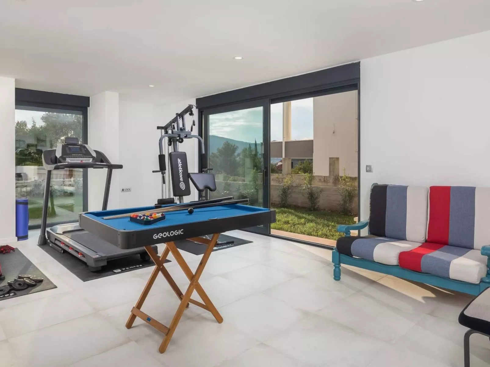 Moderne Ferienvilla Prima Vista-Binnen