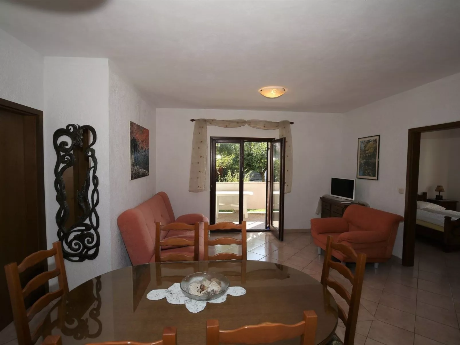 Villa Linet 1.-Binnen