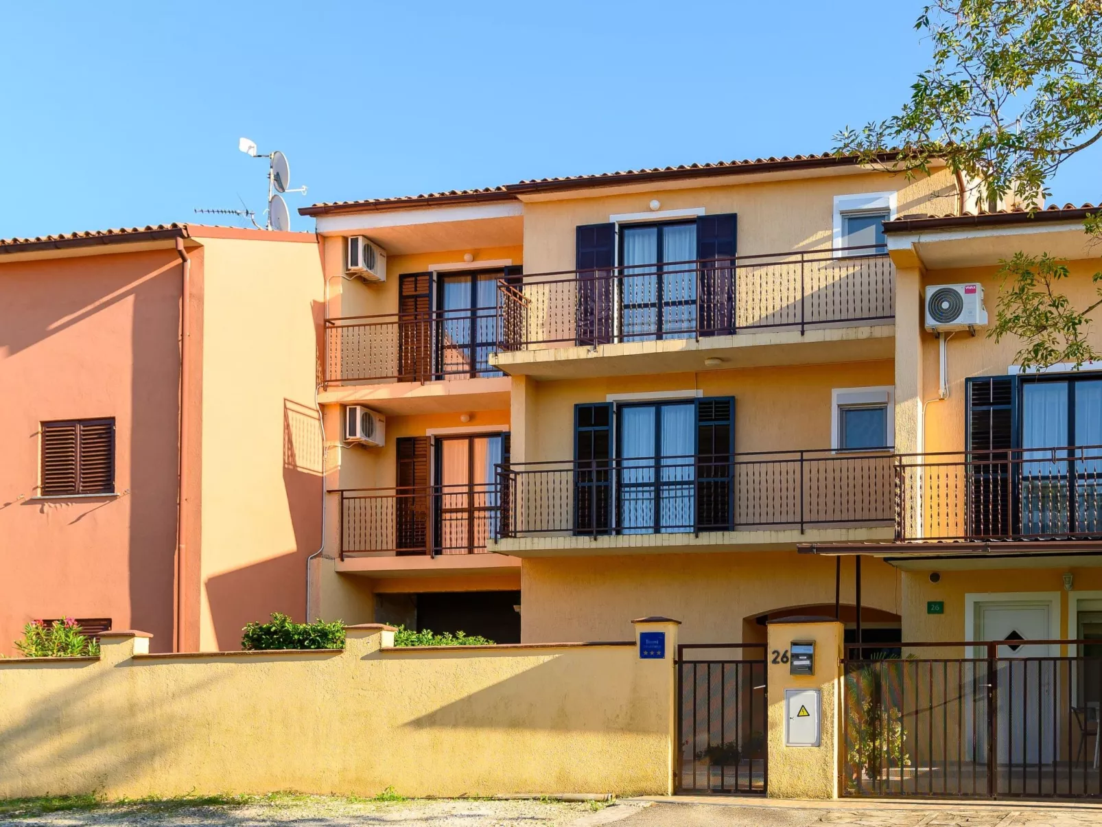 Gemütliche Ferienwohnung 5-Buiten