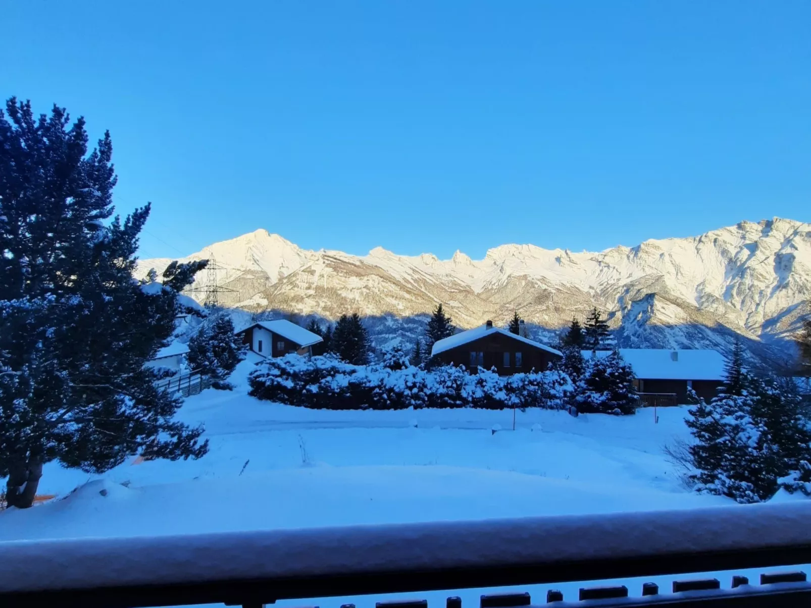 "Chalet Cornalune"-Image-tags.info