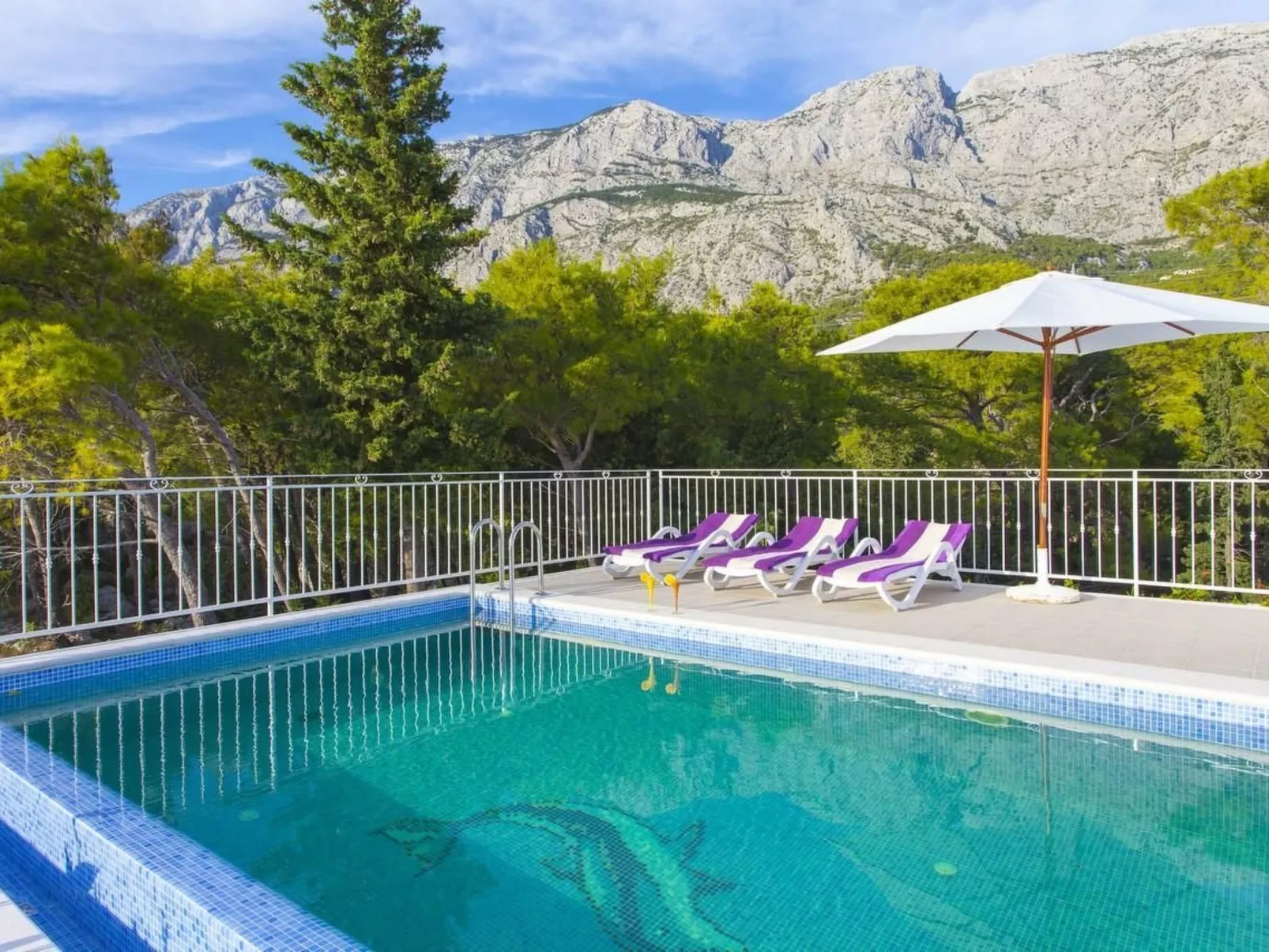 Haus Finestra-Buiten