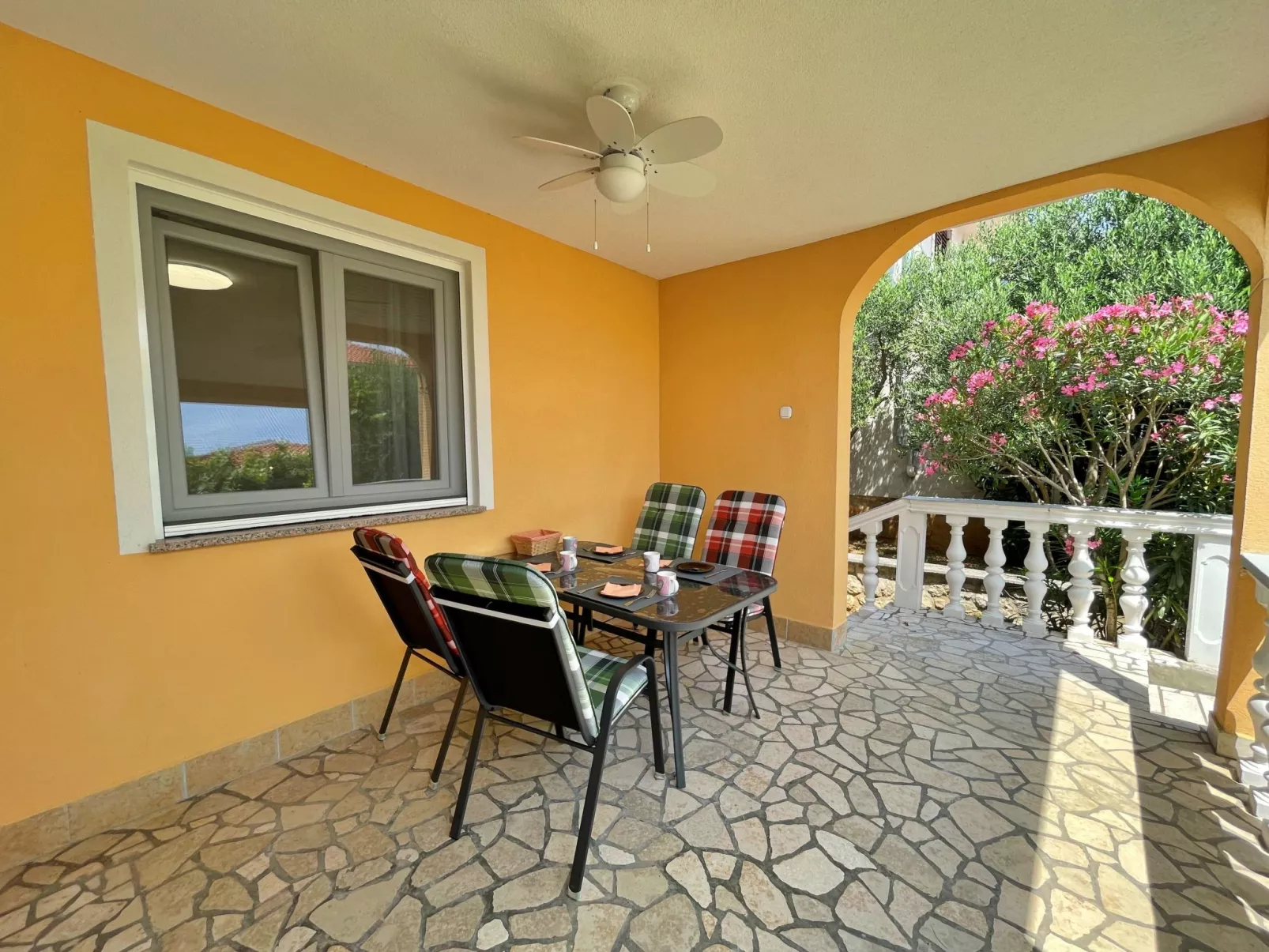 Apartment Mara - Buiten