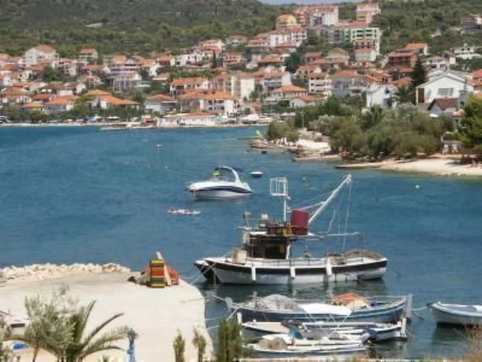 Schöne Ferienvilla Luna-Buiten