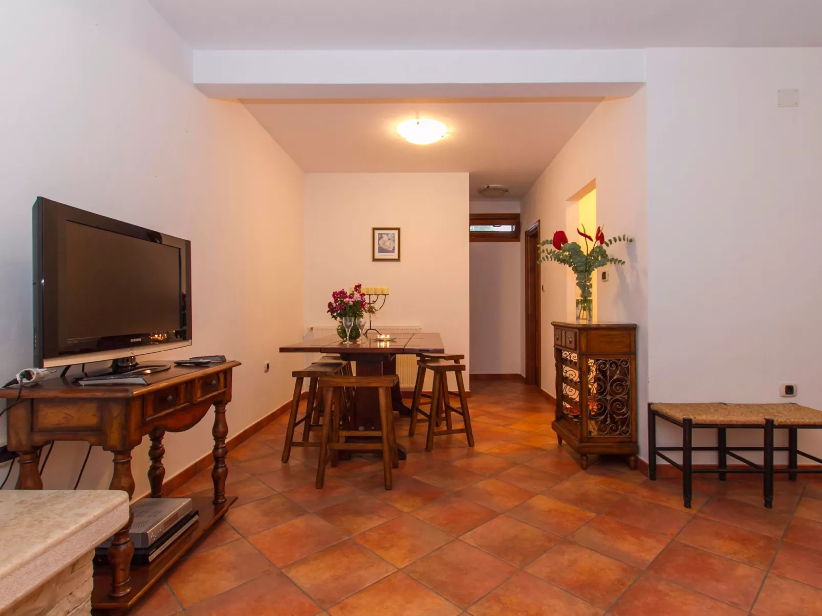 Villa Biljana, mit Zugang zu zwei Gemeinschaftspools-Image-tags.info