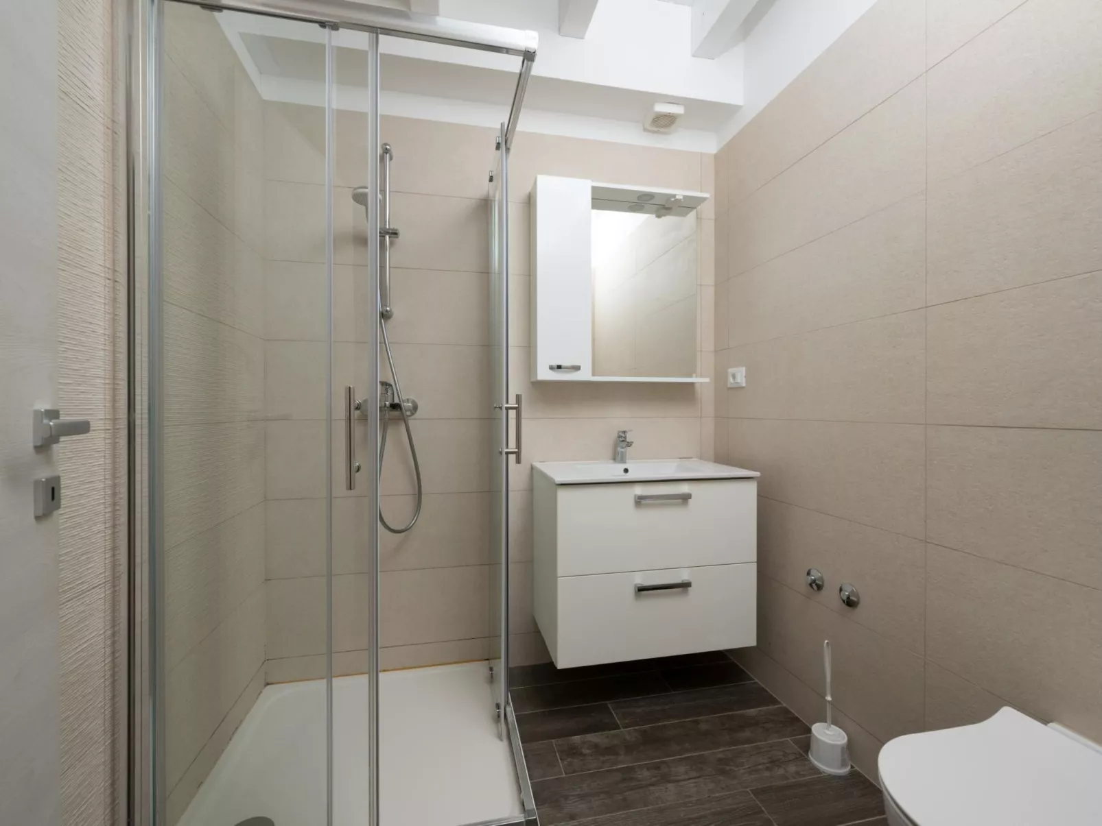 Villa Sole am Meer mit Pool, Sauna, Whirlpool-Binnen