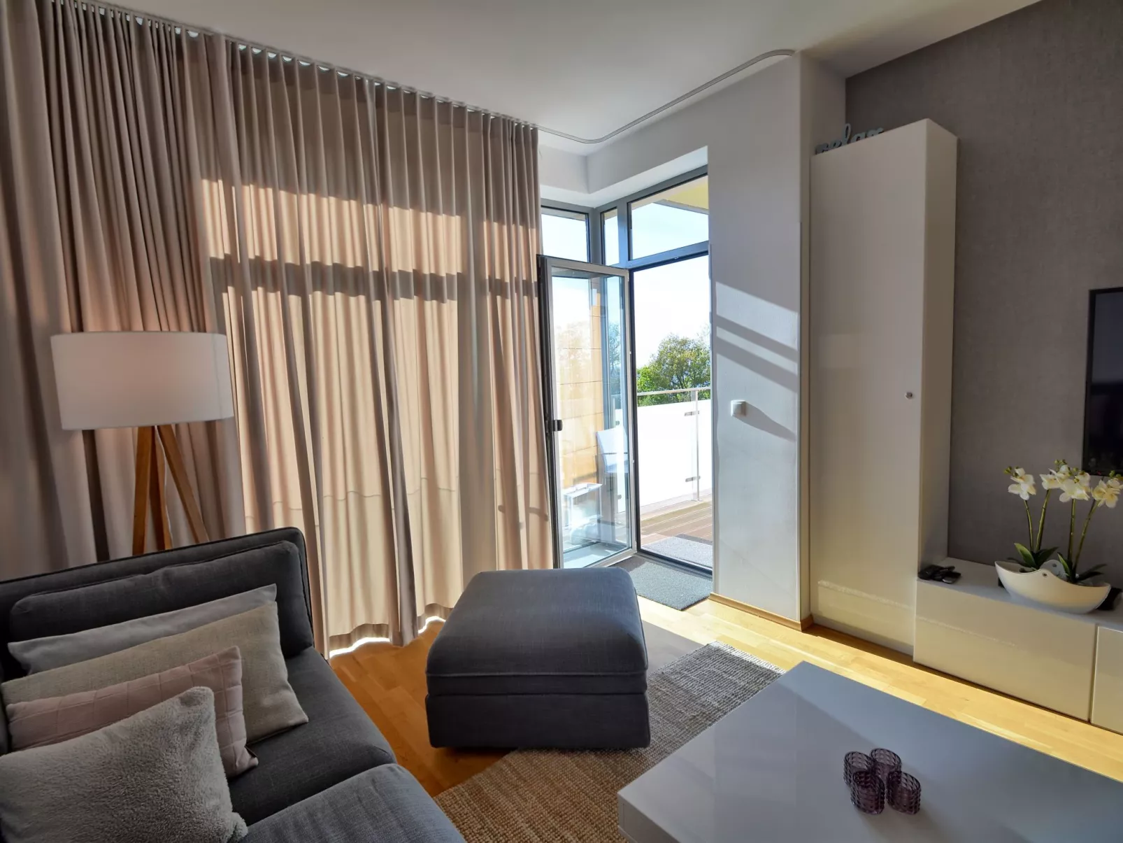 Luxuriöse Wohnung auf einer Düne mit Meerblick-Binnen