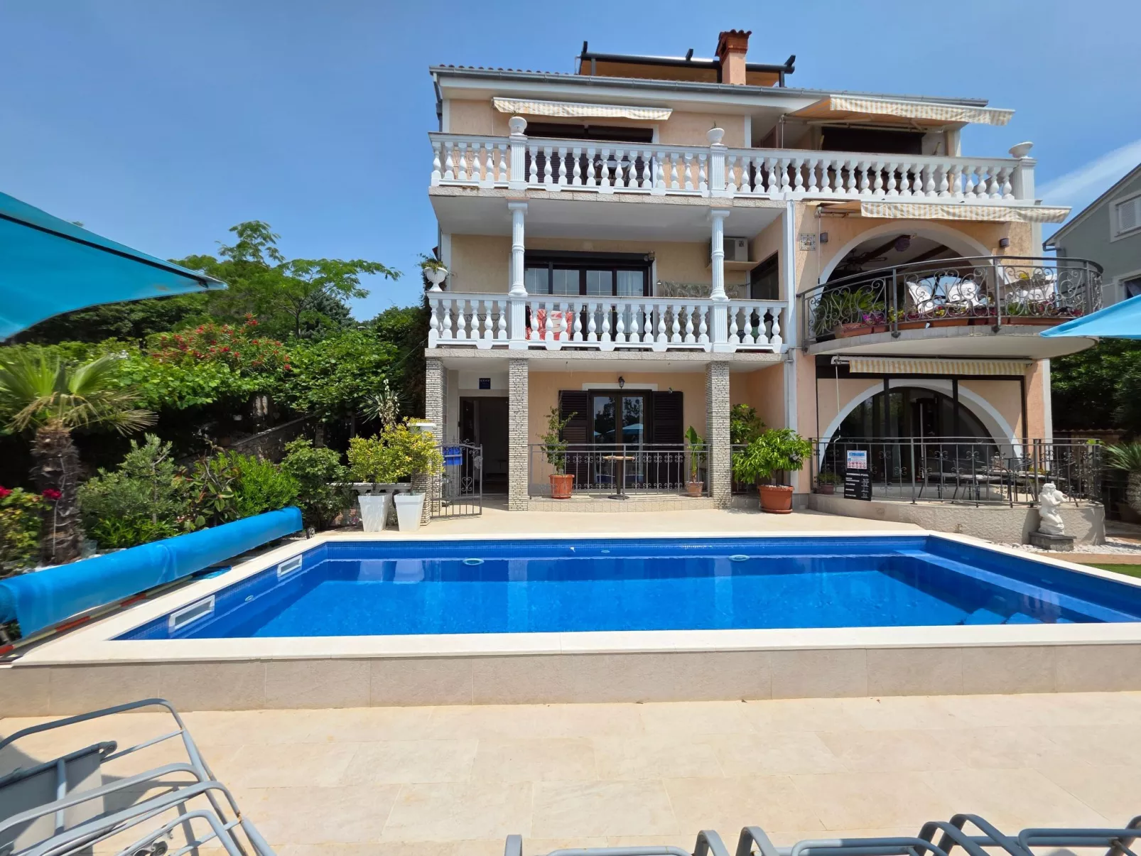 Wohnung mit Meerblick, 200m vom Strand entfernt