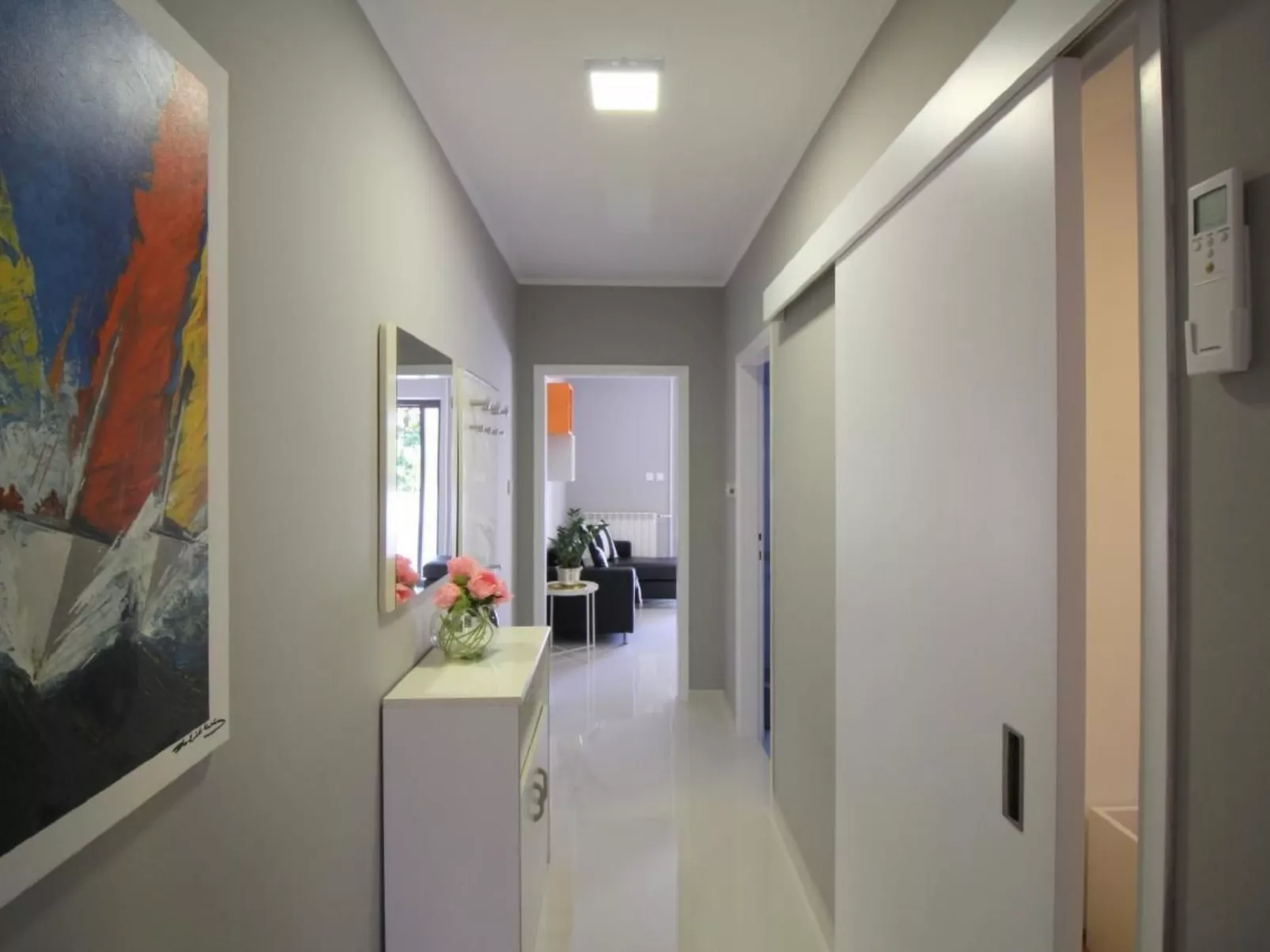 Sabina B4-Image-tags.info