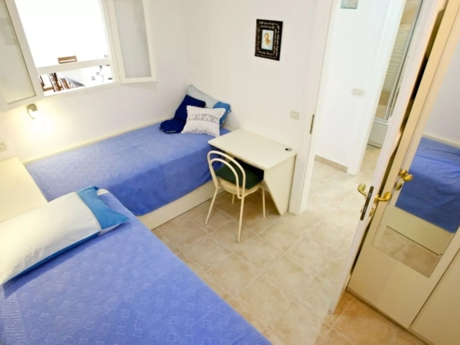  Angelina mit Pool & Sauna-Binnen