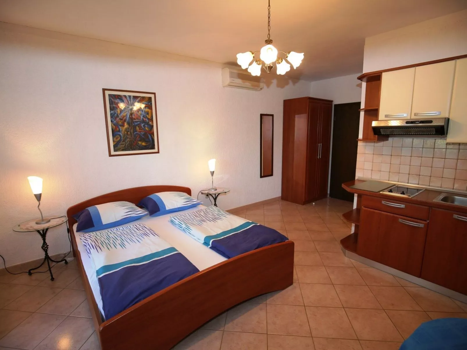 Villa Linet 2.-Binnen