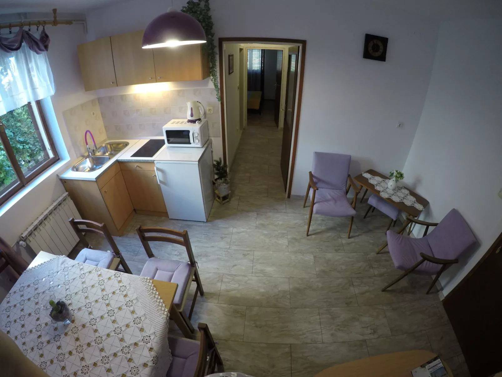 Wohnung im Hochparterre-Binnen