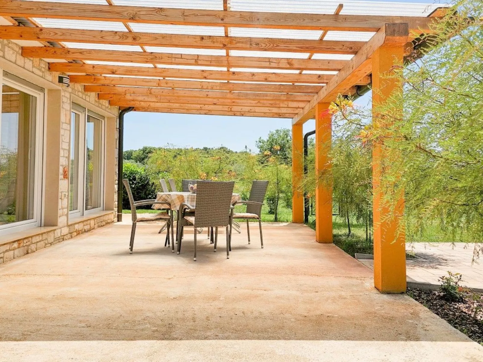 Für 8 Personen ca. 150 m&sup2; in Dajla, Istrien (Umag und Umgebung)-Image-tags.info