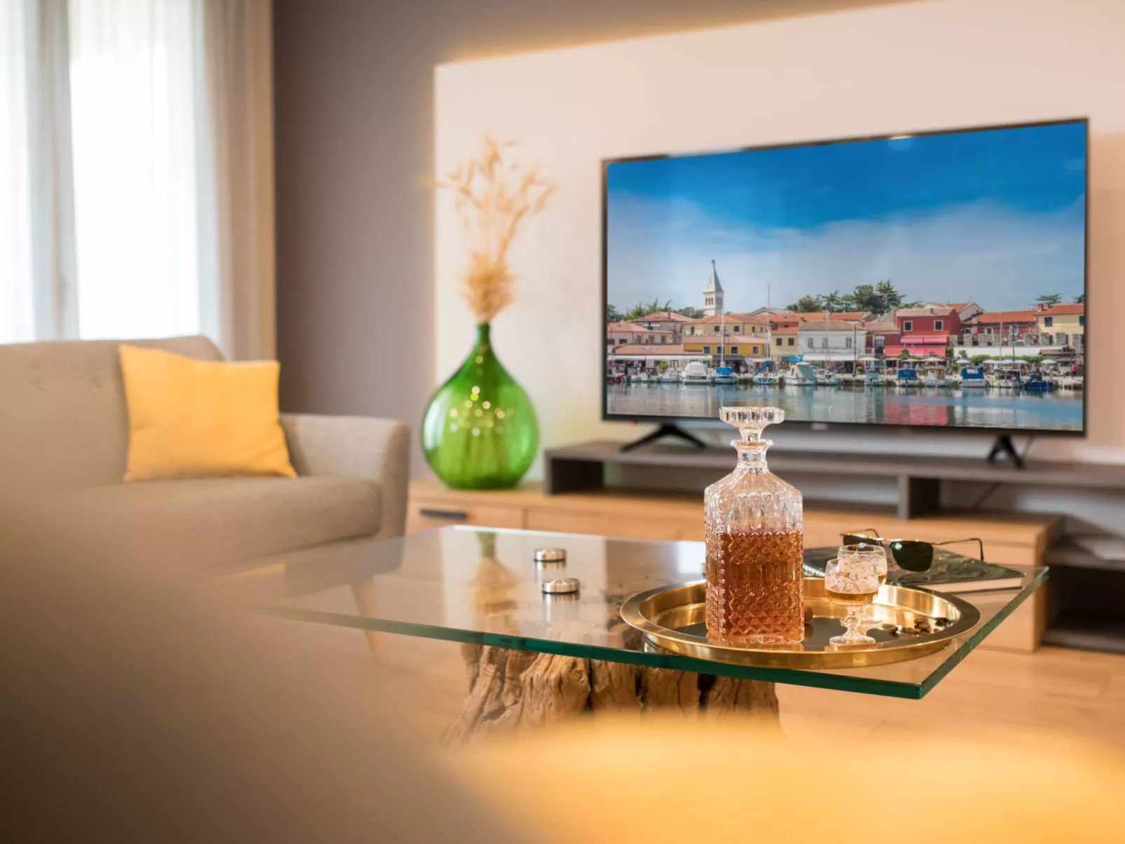 GioEin privater Bereich für 16 Personen, Pool und Sport-Binnen