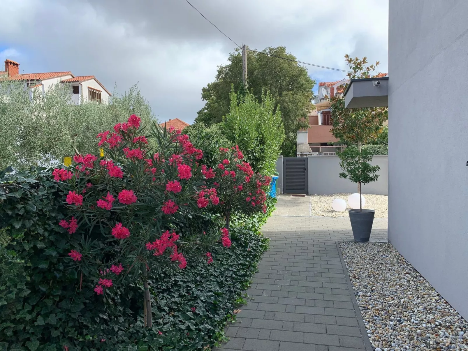 Villa "Omnia" mit Whirlpool-Buiten