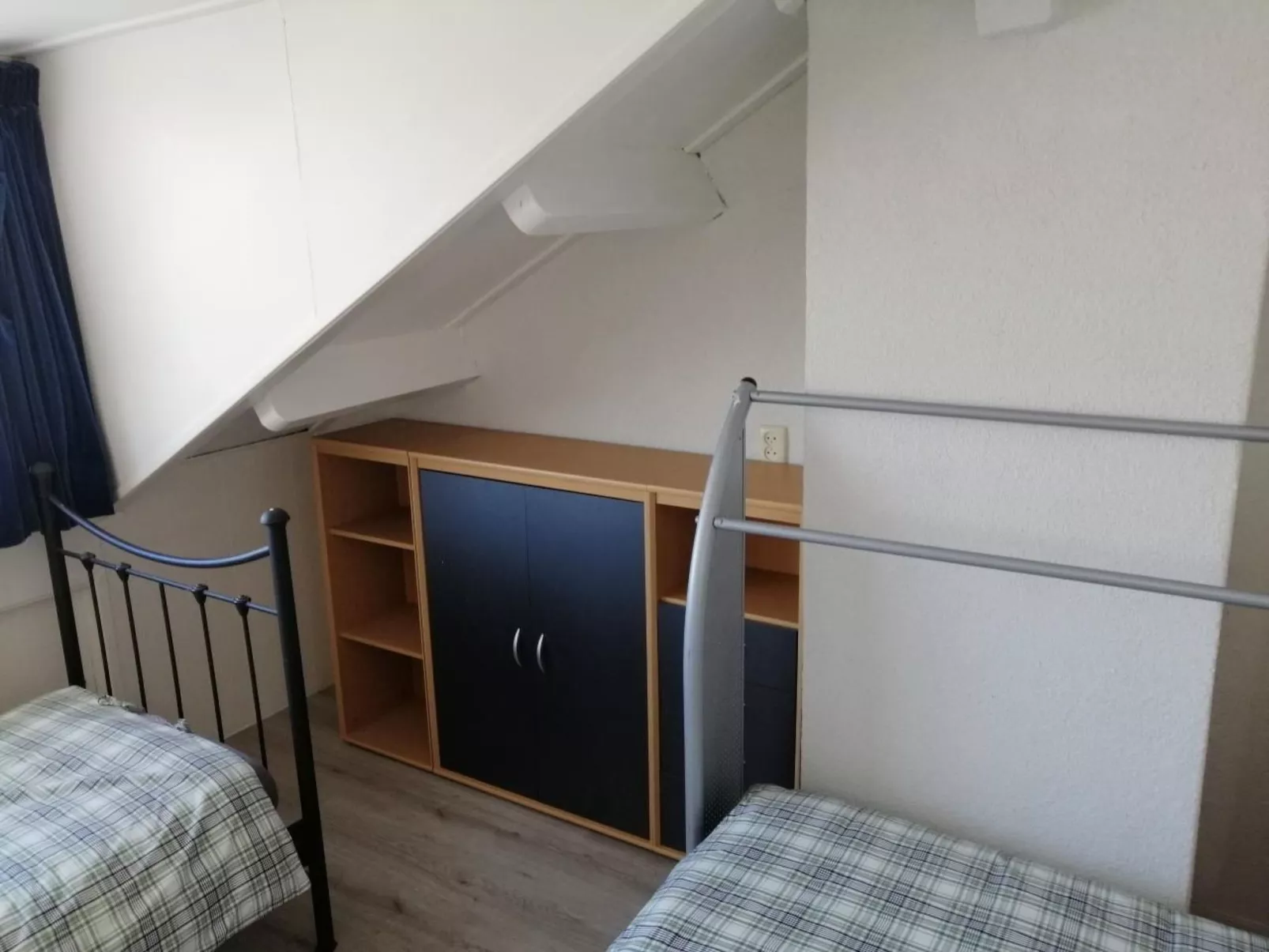 "Emmastraat" mit Terrasse-Binnen