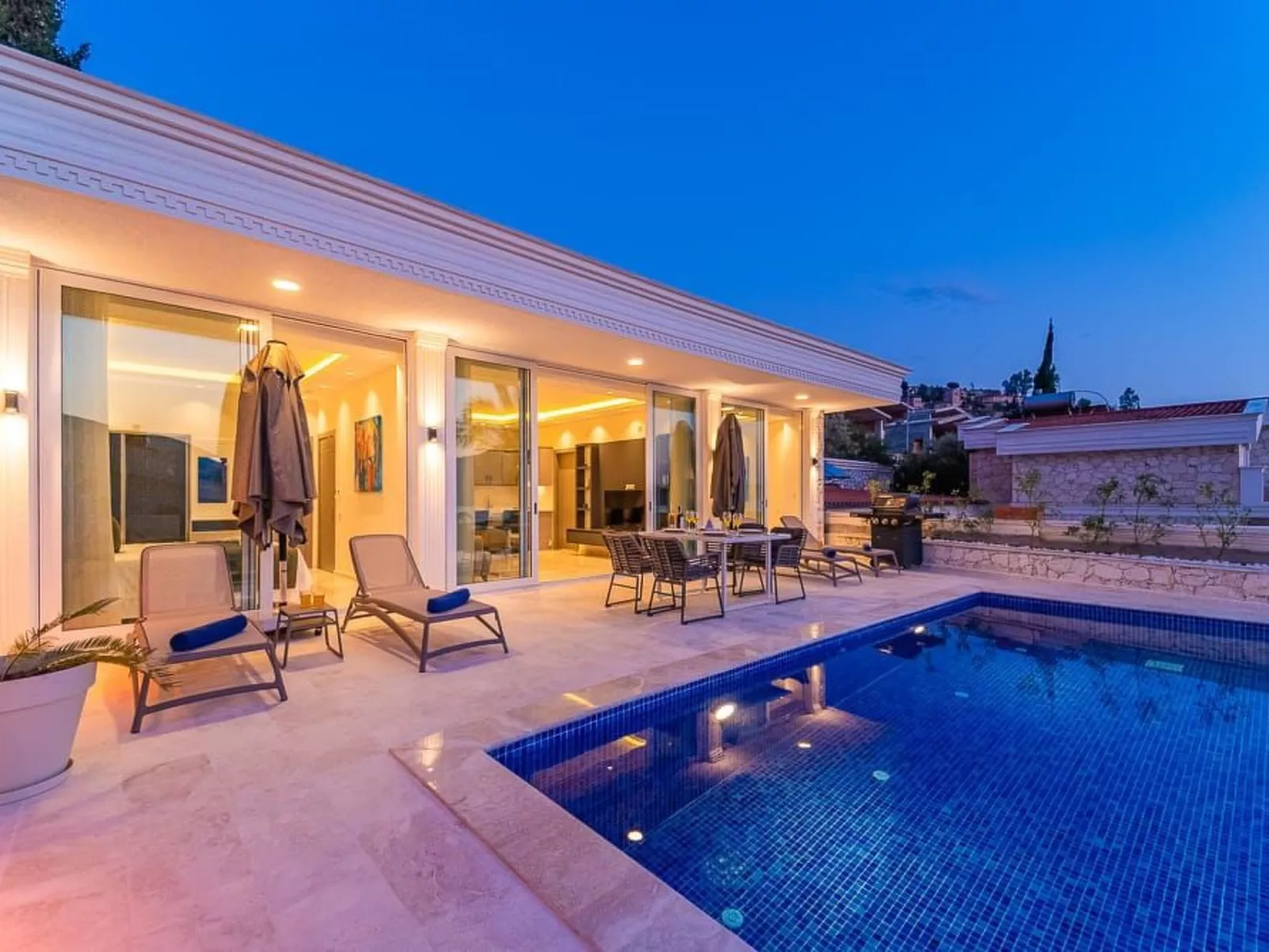 Villa direkt am Meer luxuriös für 4 Personen-Image-tags.info