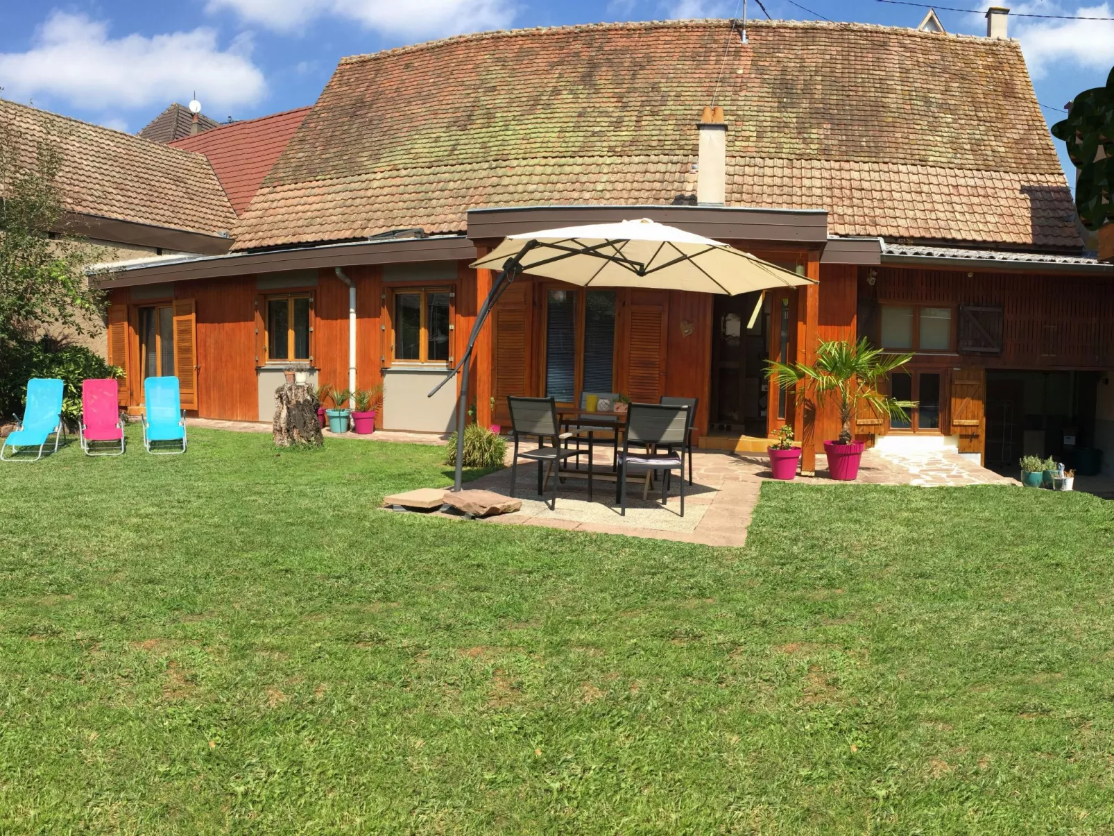 Unabhaengiges Ferienhaus in Soultzmatt mit Sonnigem Garten