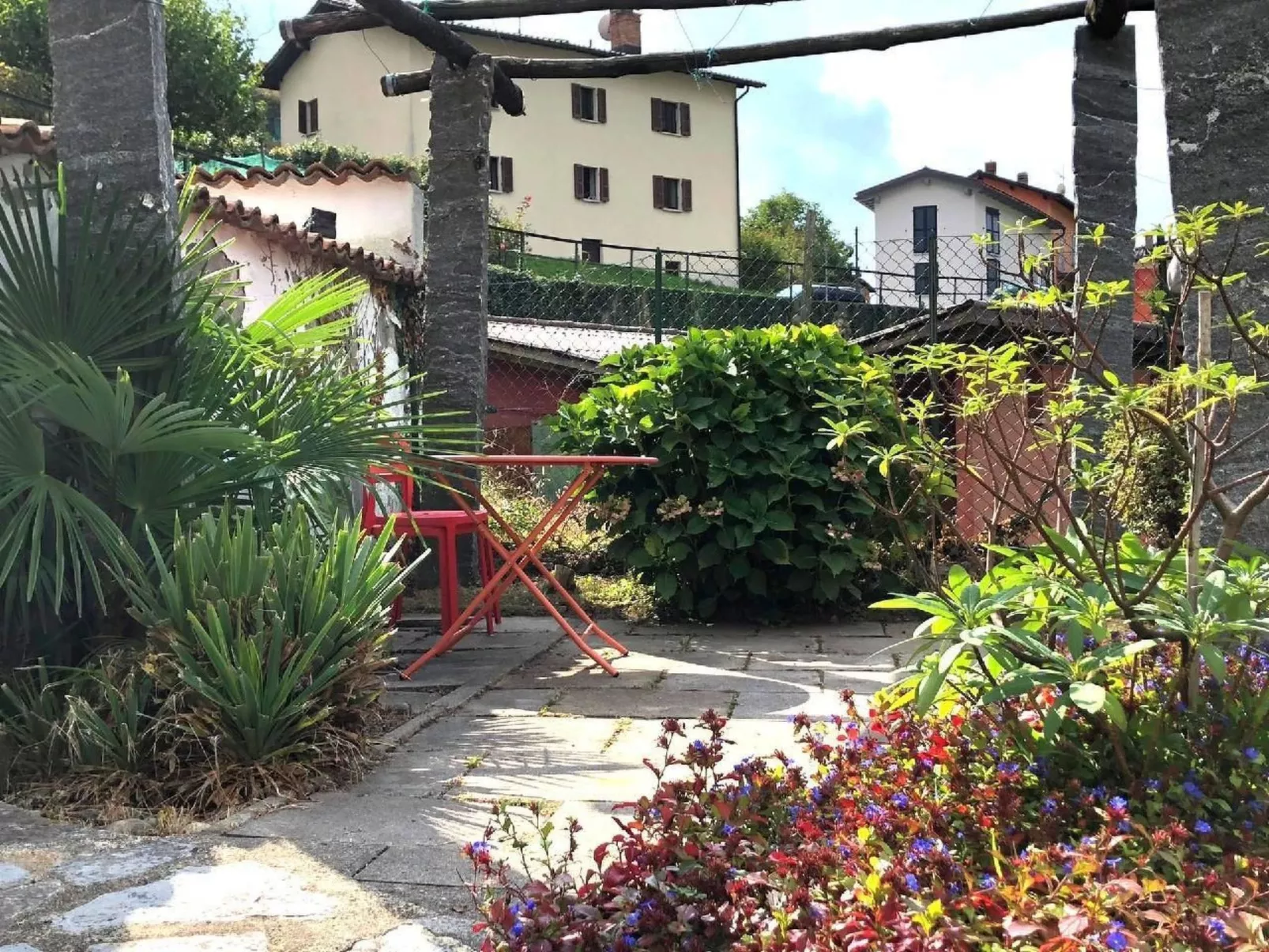 Mit Bergblick-Buiten