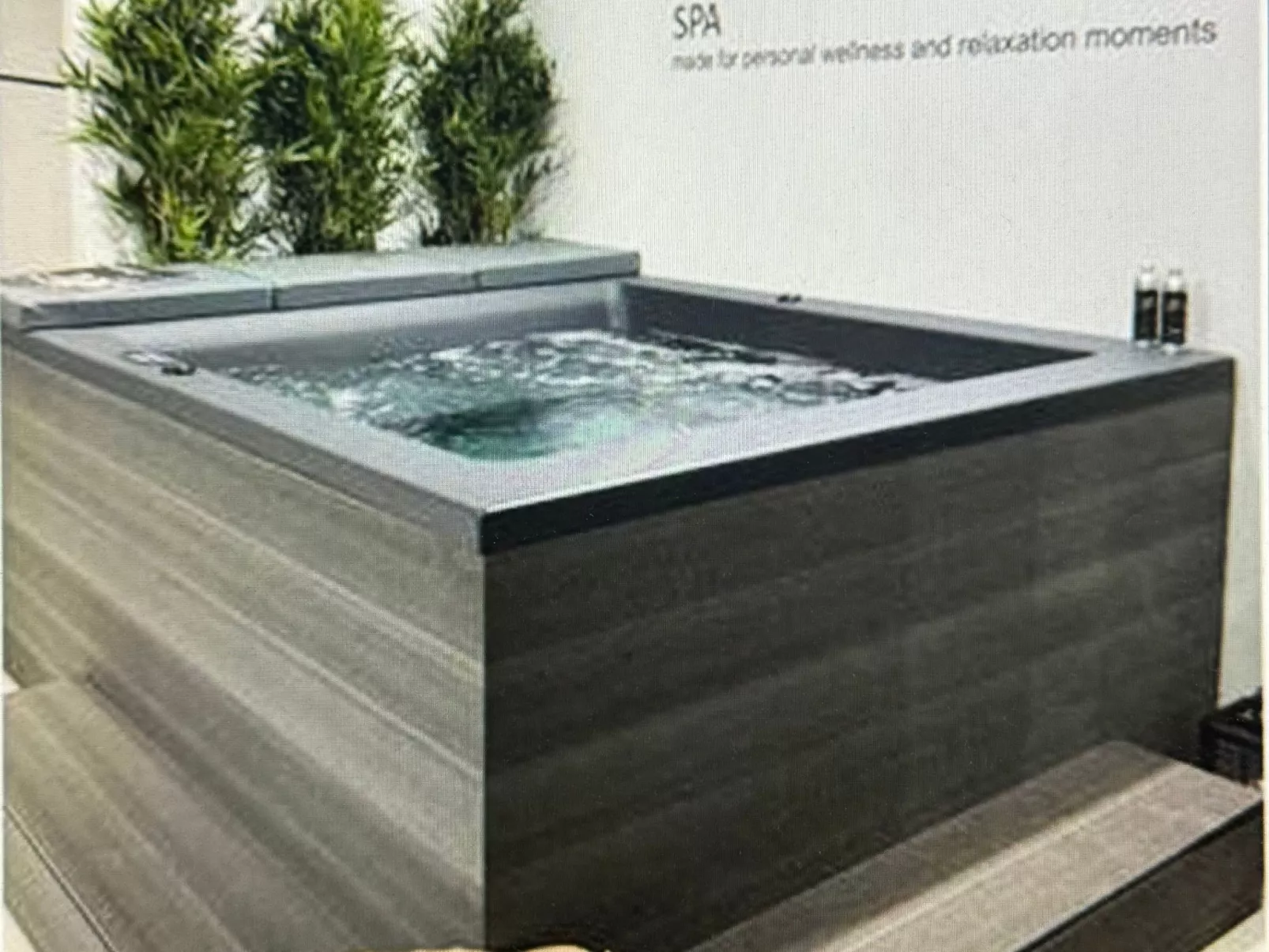 Anwesen "Villa Livadia" mit Infinity-Pool-Buiten