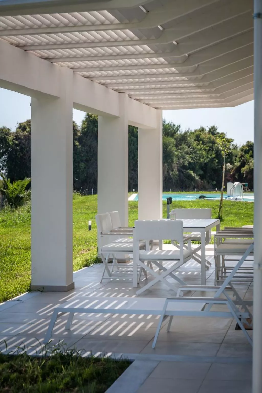 White Villas GV-Image-tags.info