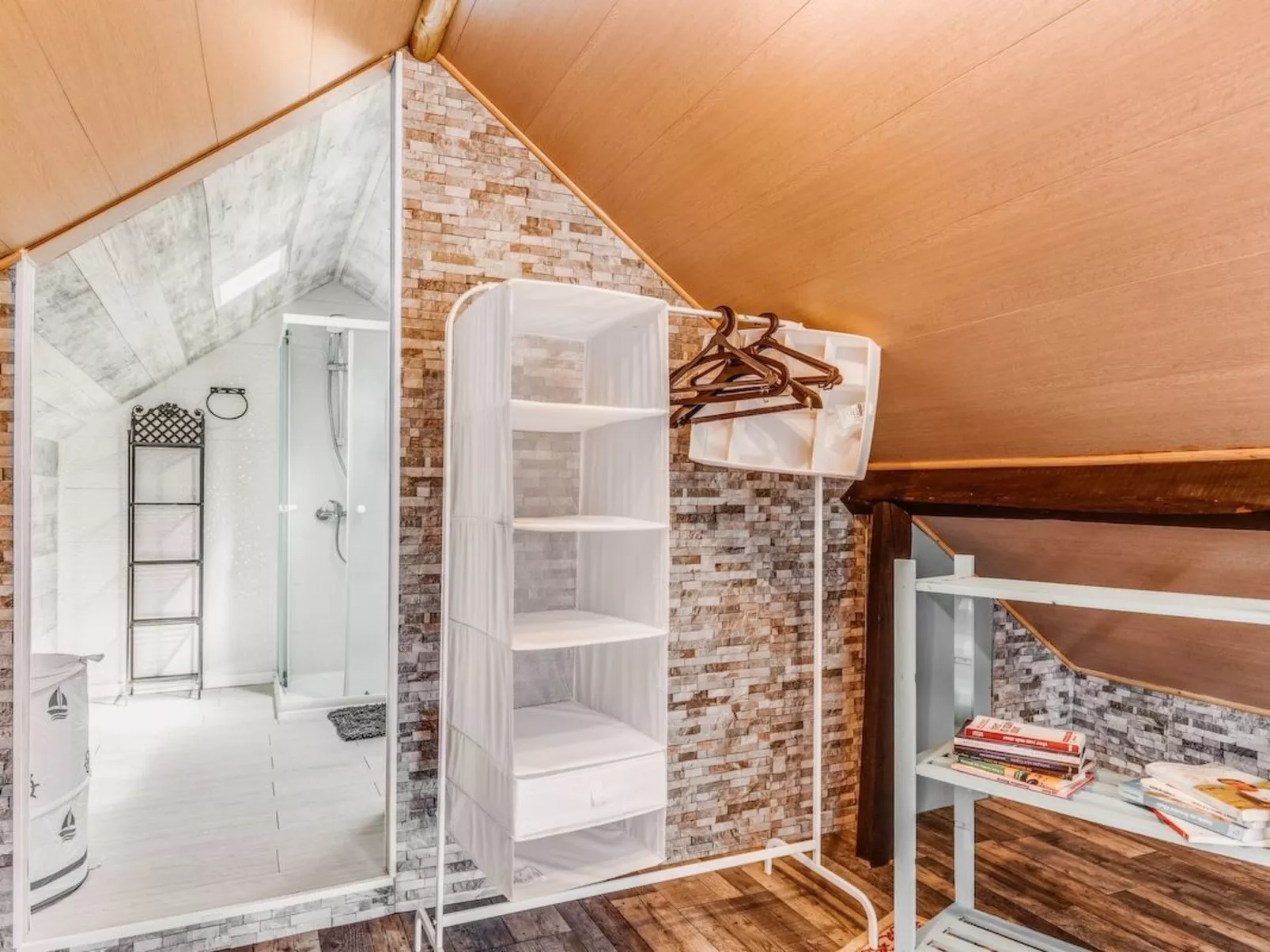 Die Welt des Mondes 2-Binnen