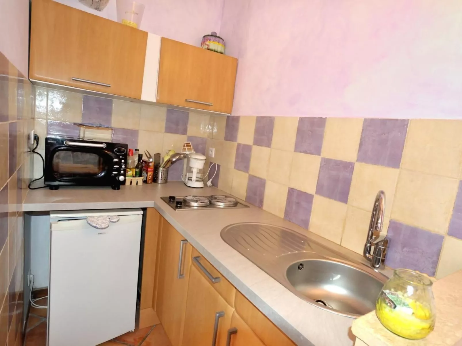 Wohnung in charmantem Haus auf Domäne-Image-tags.info