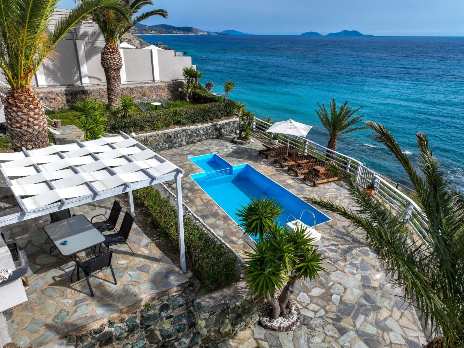 "Villa Faye" direkt am Strand-Buiten