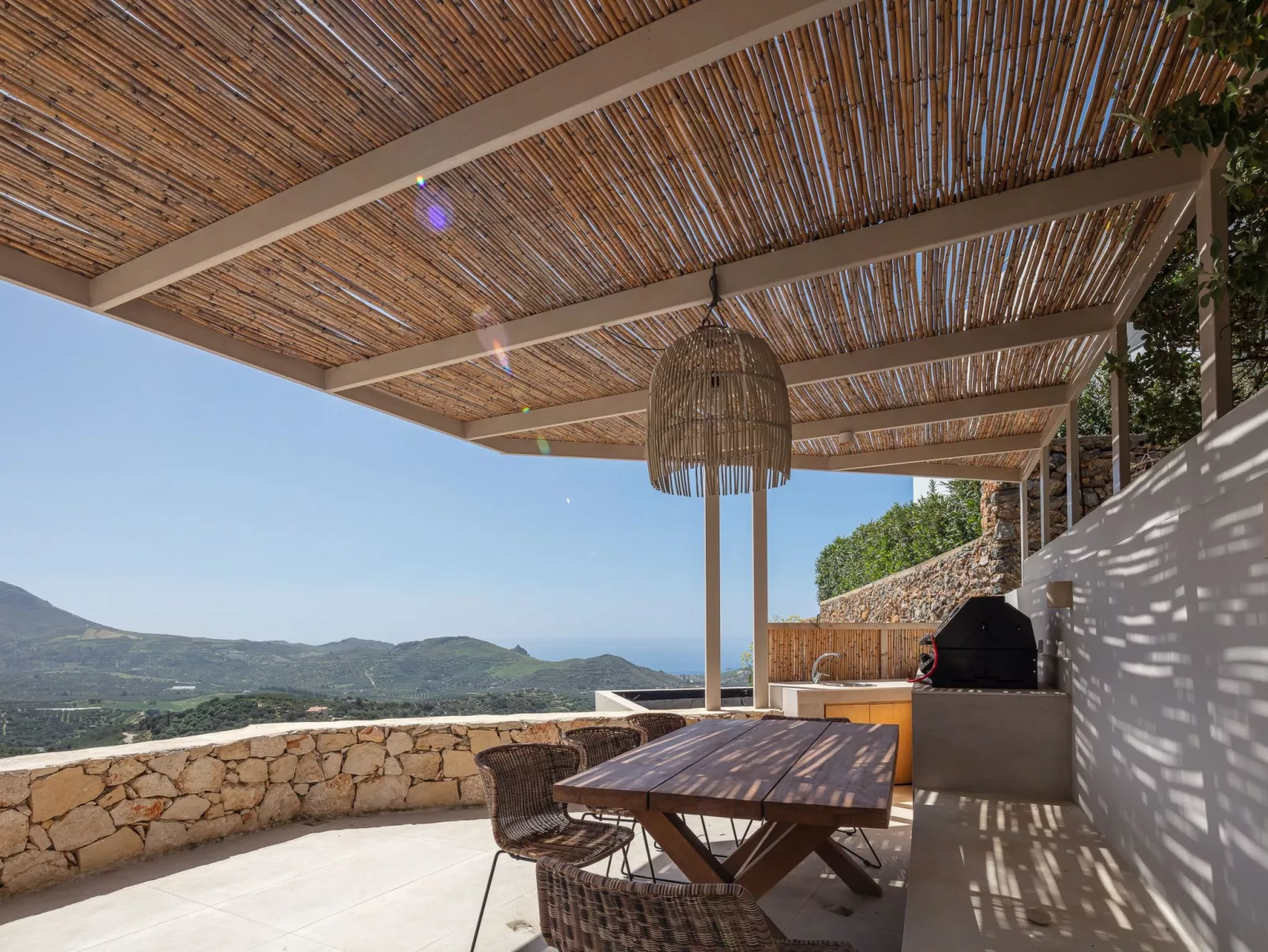 "Serenity" mit eigenem Pool-Buiten