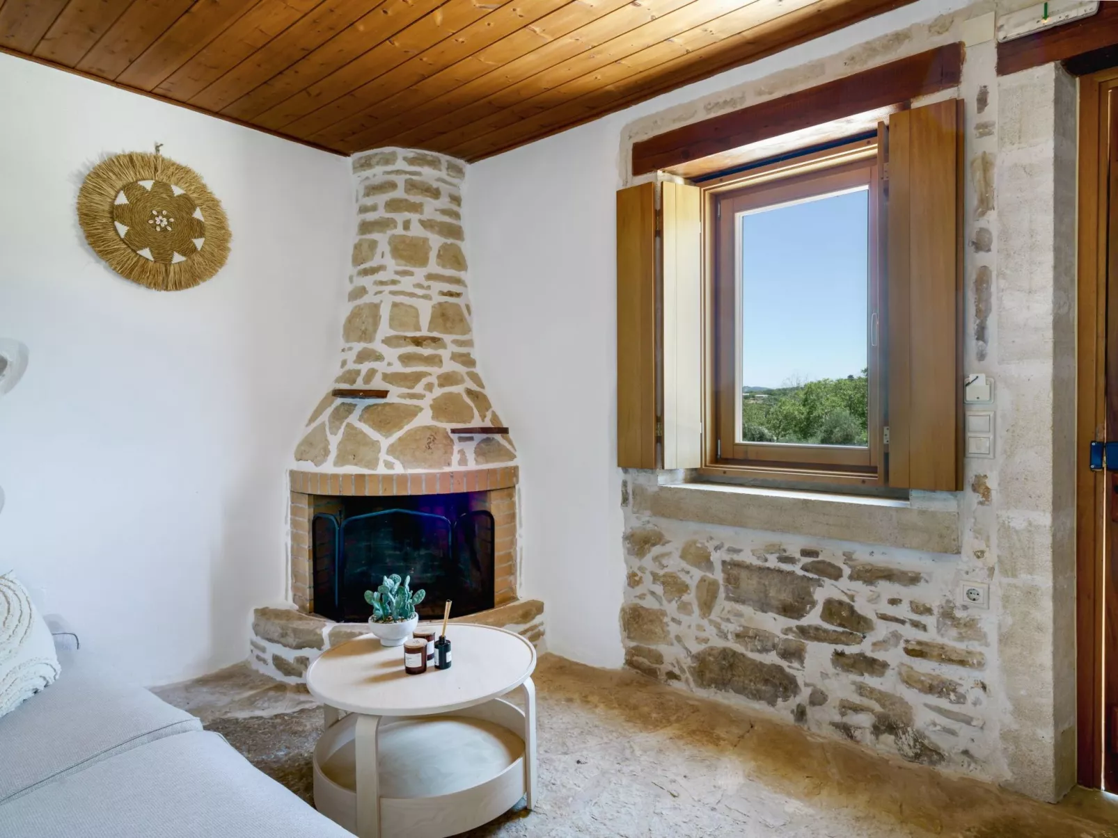 Neue Villa Myre 3, Privater Pool und 3 Wohnungen-Binnen