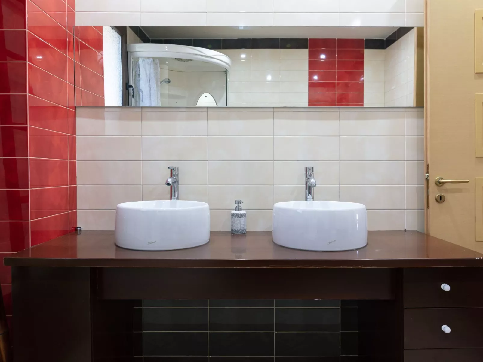 Villa, Privater Pool Gehweite zu Annehmlichkeiten-Binnen