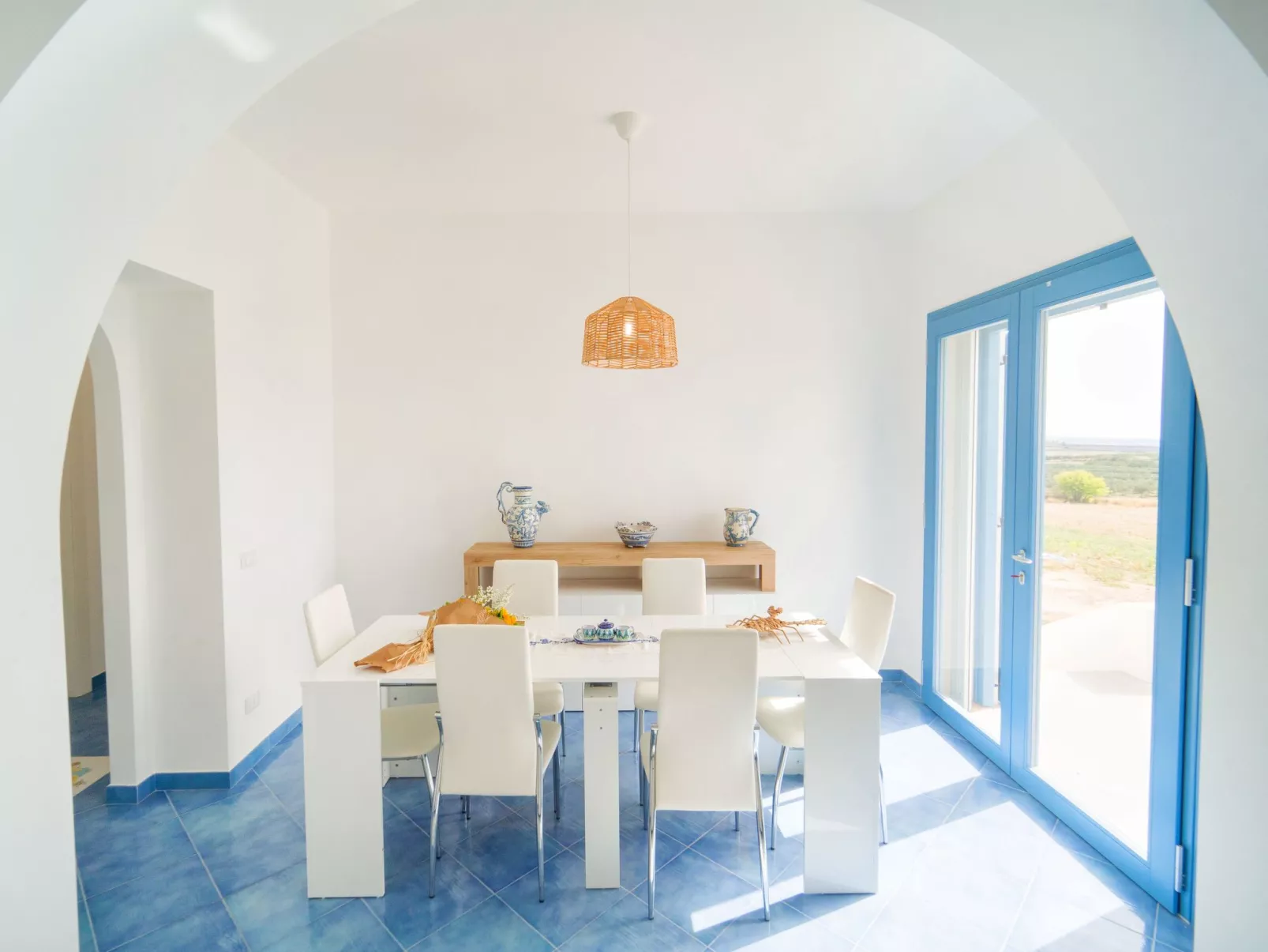 Zwei Einheiten, Luxus, Schwimmbad, Gemüsegarten-Image-tags.info