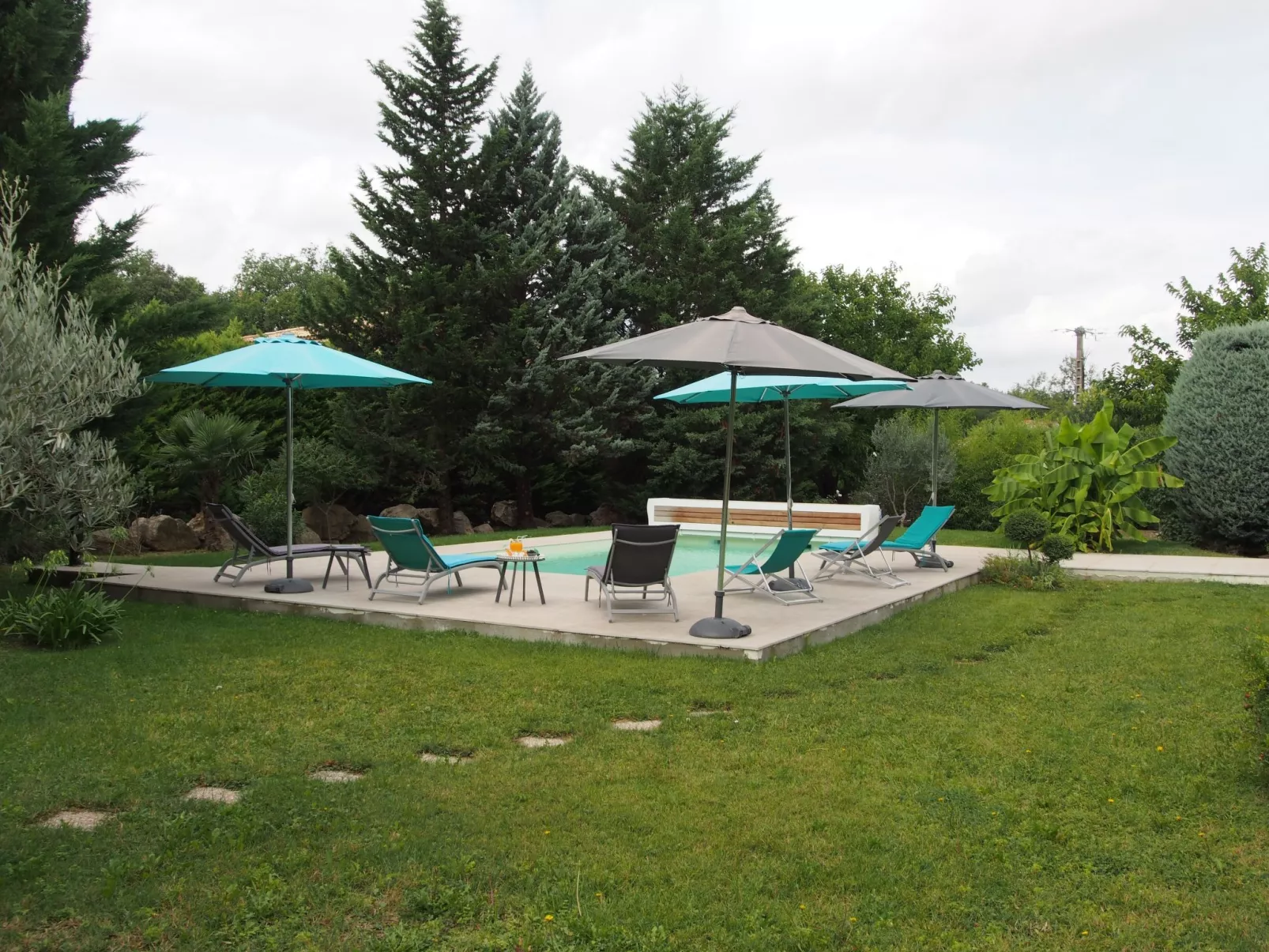 Urlaub im Süden zwischen Meer und Bergen-Buiten