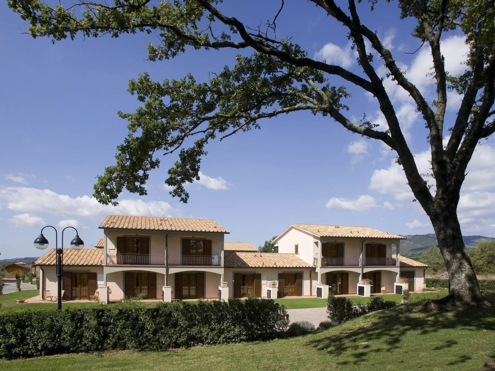 Unterkunft in Residenz mit Spa, Schwimmbad, Wi-Fi-Buiten