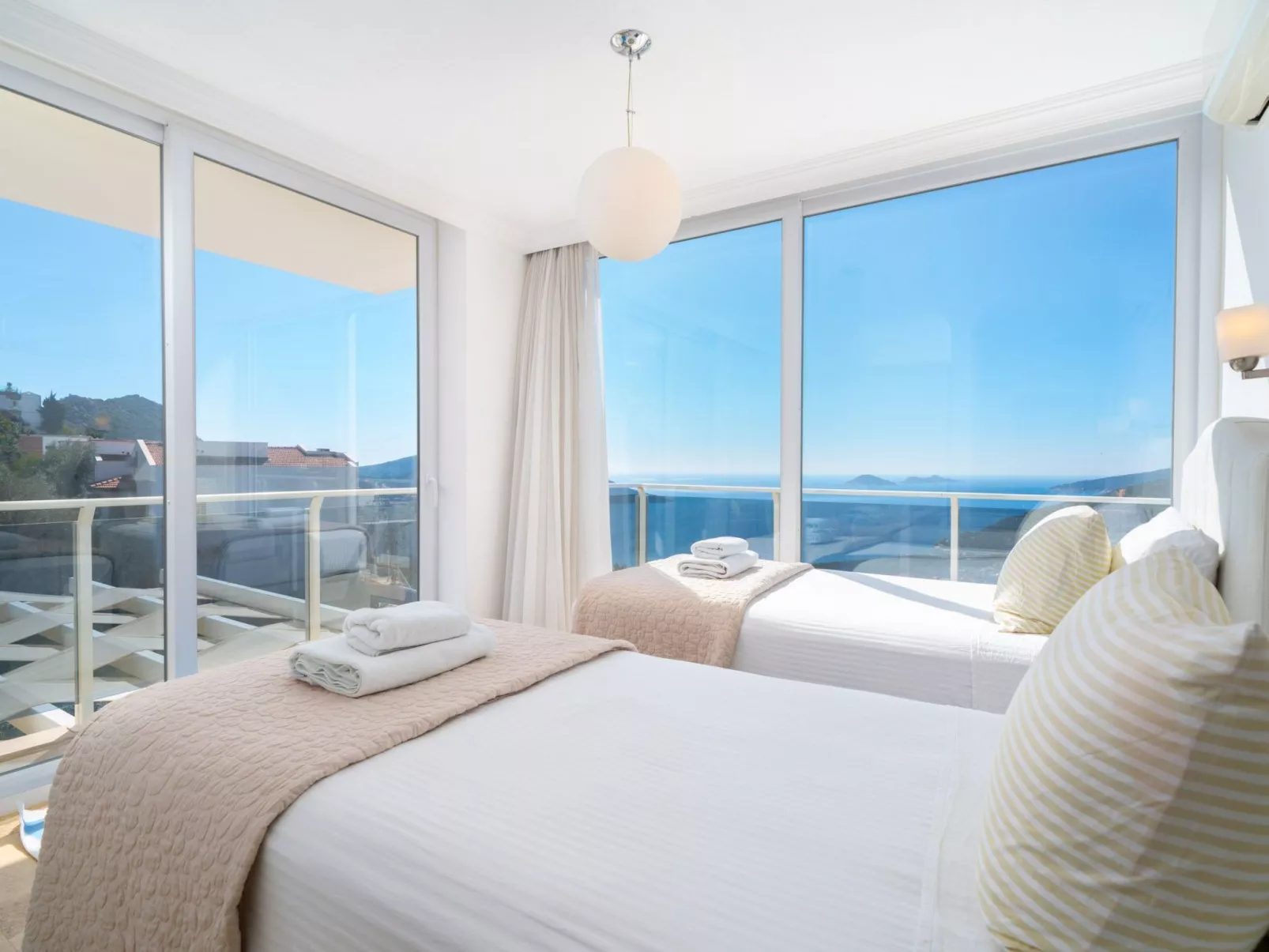 Luxuriöse Villa mit Meerblick in Kalkan Kalamar-Binnen