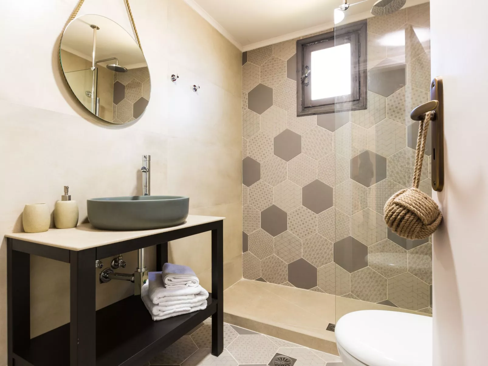 Großes Ferienhaus in Arkadi mit Großer Terrasse-Image-tags.info