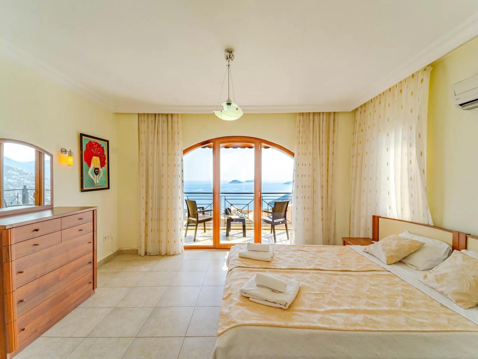 Villa aus Naturstein für 8 im Zentrum von Kalkan-Image-tags.info