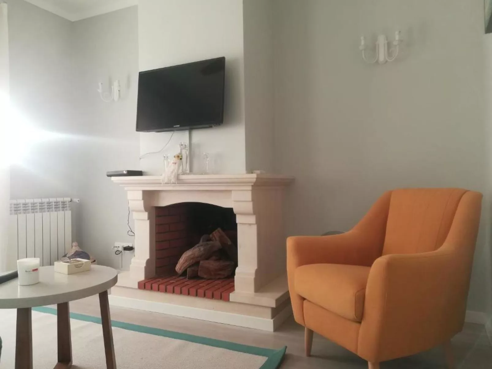 Golf, Pinienwald mit Pool-Binnen