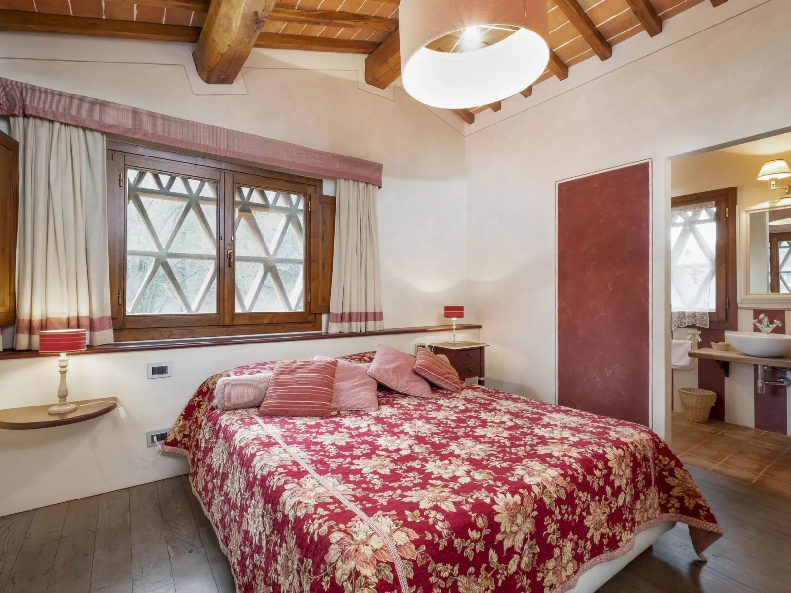 Ferienvilla 'Casa Rossa' mit privatem Pool-Image-tags.info