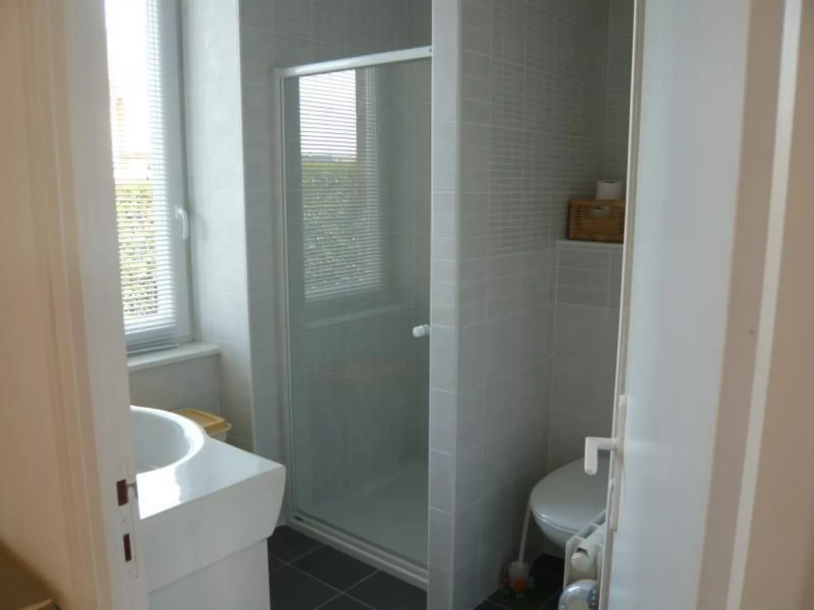 Charmantes Steinhaus in der Nähe des Meeres-Image-tags.info