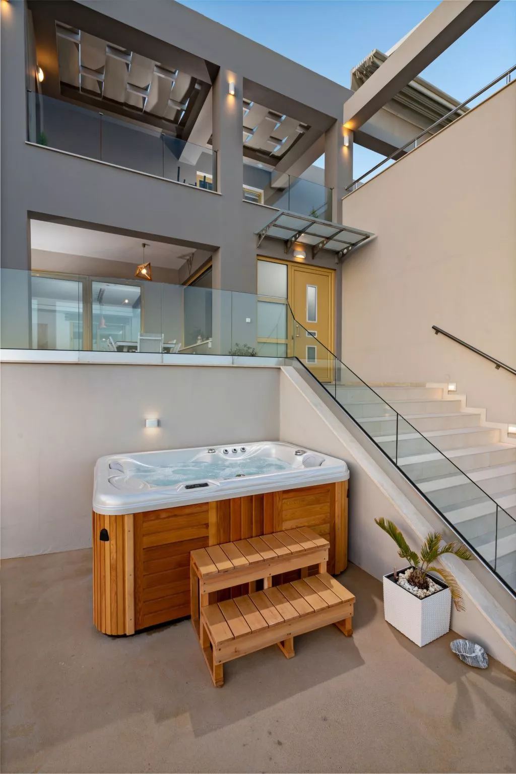 Villa Privater Pool Jacuzzi BBQ Kinderbereich-Buiten