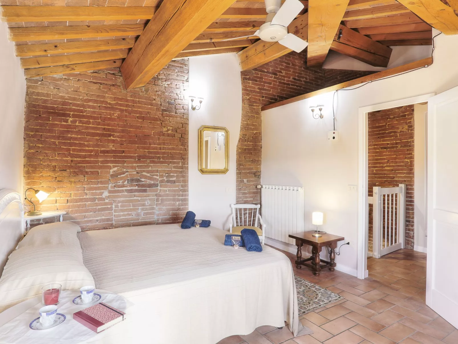 Wohnung in Palaia mit Großem Garten-Binnen