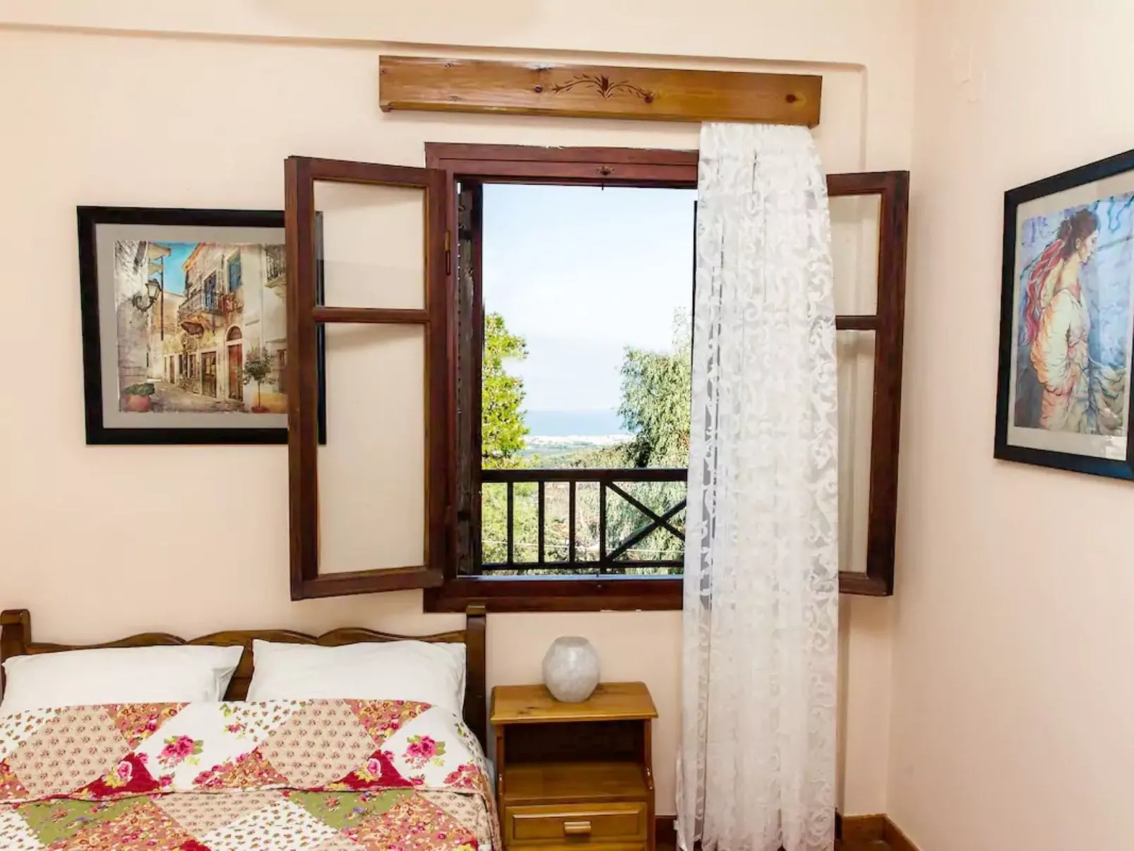 Villa Amarandos-Binnen